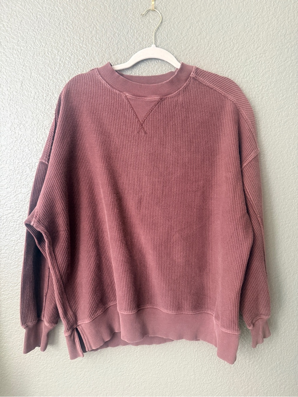Women’s Cozy Ribbed Crewneck Sweatshirt — Washed Rose